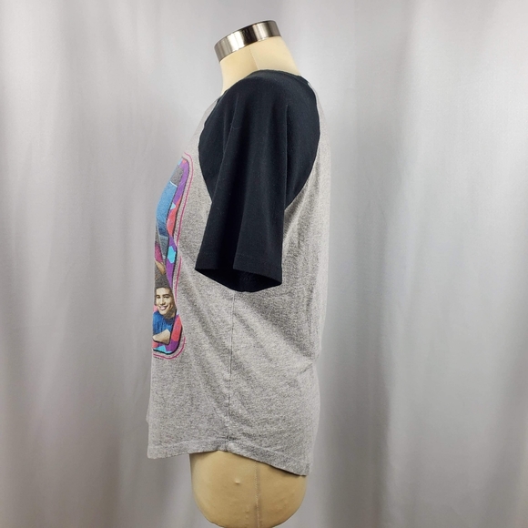 💥Just In💥Saved By The Bell Tee - Size Small Jrs - Picture 3 of 5